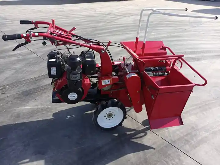 One Row Corn Picker | Maize Harvester 6 Tz125 One Row Corn Harvester