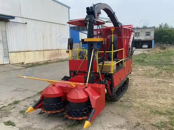 How Much Does A Corn Silage Harvester Cost? 7 Tz-1800 Tracked Corn Silage Harvester