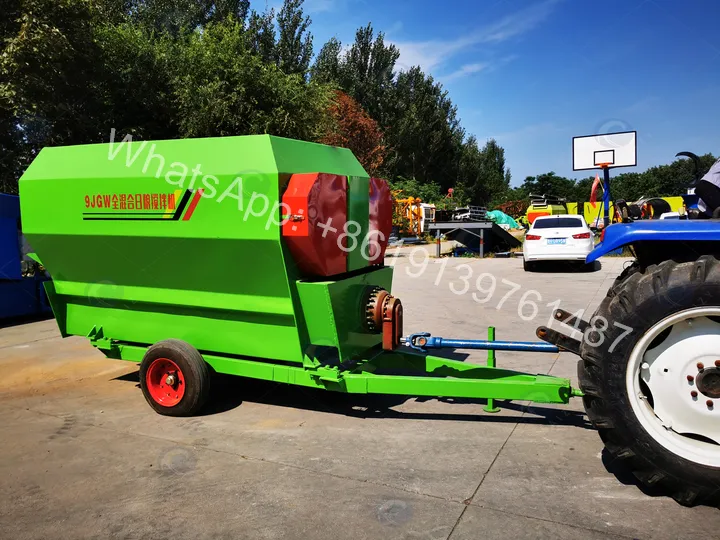 How To Choose The Right Tmr Feed Mixer: Horizontal Vs Vertical 3 Pto Driven Horizontal Tmr Feed Mixer