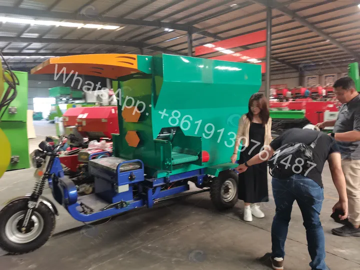 Tmr Mixer Feeder Wagon For Sale