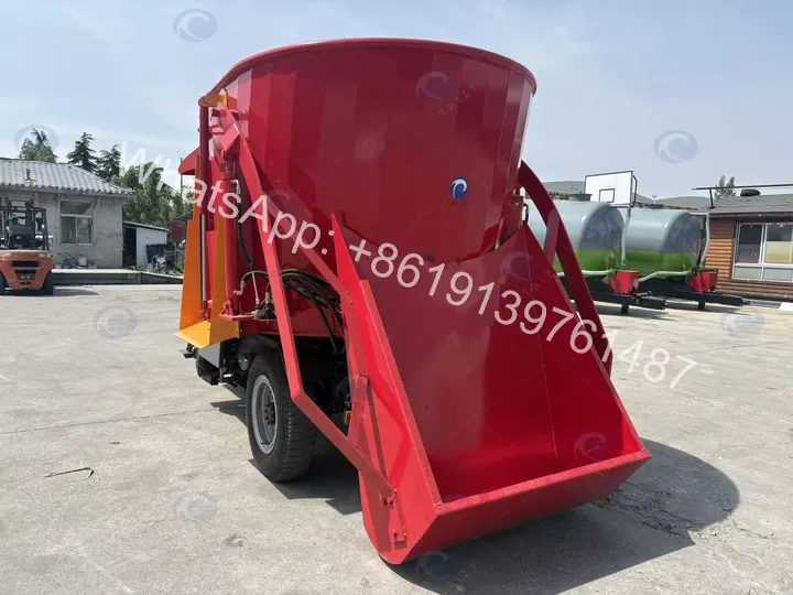 Trailed Silage Tmr Mixer Spreader