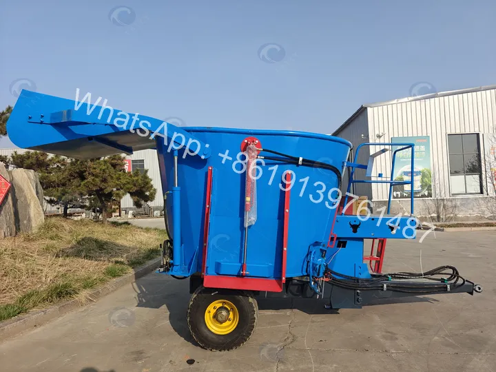 Vertical Tmr Feed Mixer And Chaff Cutter Shipped To A Kenyan Dairy Farm In March 2026 6 Vertical Tmr Feed Mixer
